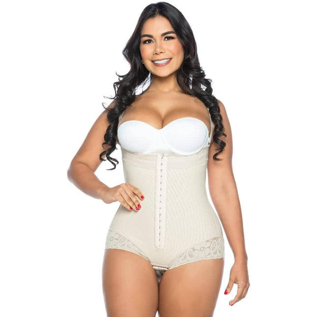 Strapless body shaper with lace. Assorted colors (Beige, S)