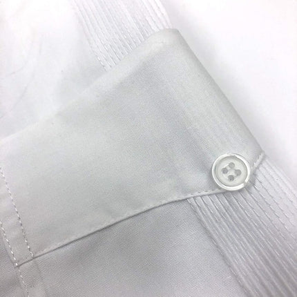 Traditional White Guayabera, Classic Style, Thin poplin, Short Sleeves Shirt 65% Polyester 35% Cotton. (XL)